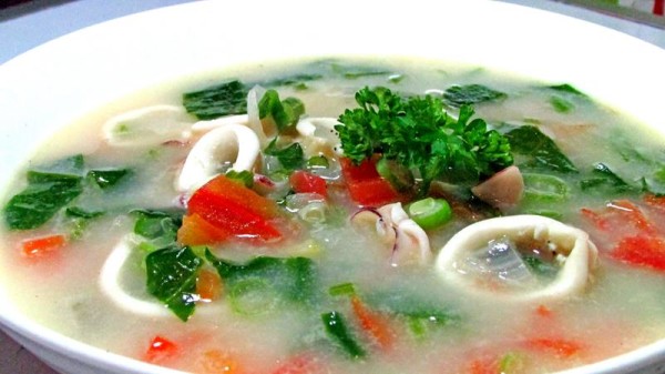 Calamari & Spinach Soup
